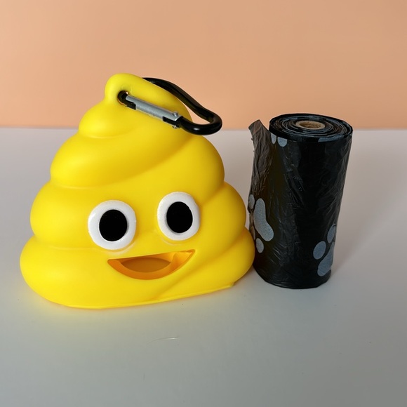 Yellow Silicone Dog Poop Bag Dispenser - Picture 4 of 5